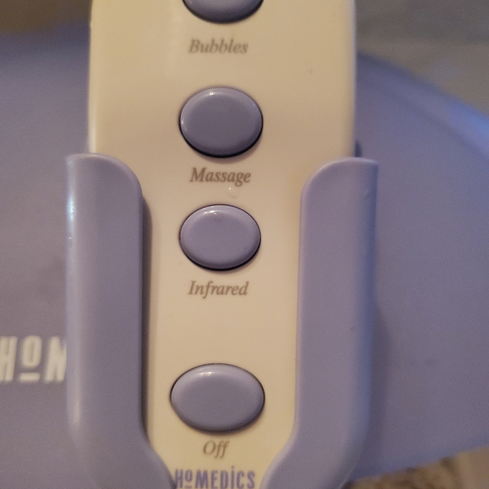 Homedics foot bath with bubble, massage and infrared settings - Picture 2 of 4